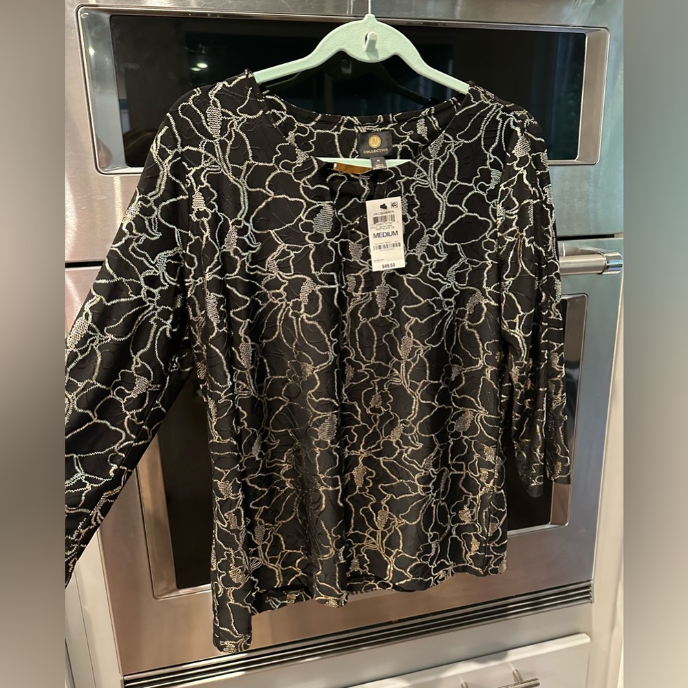 JM brand long sleeve top, gold and black